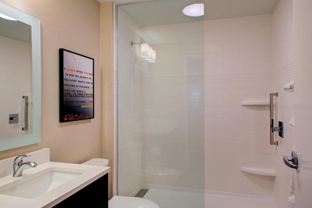 Towneplace Suites By Marriott Phoenix Chandler/Fashion Center Esterno foto
